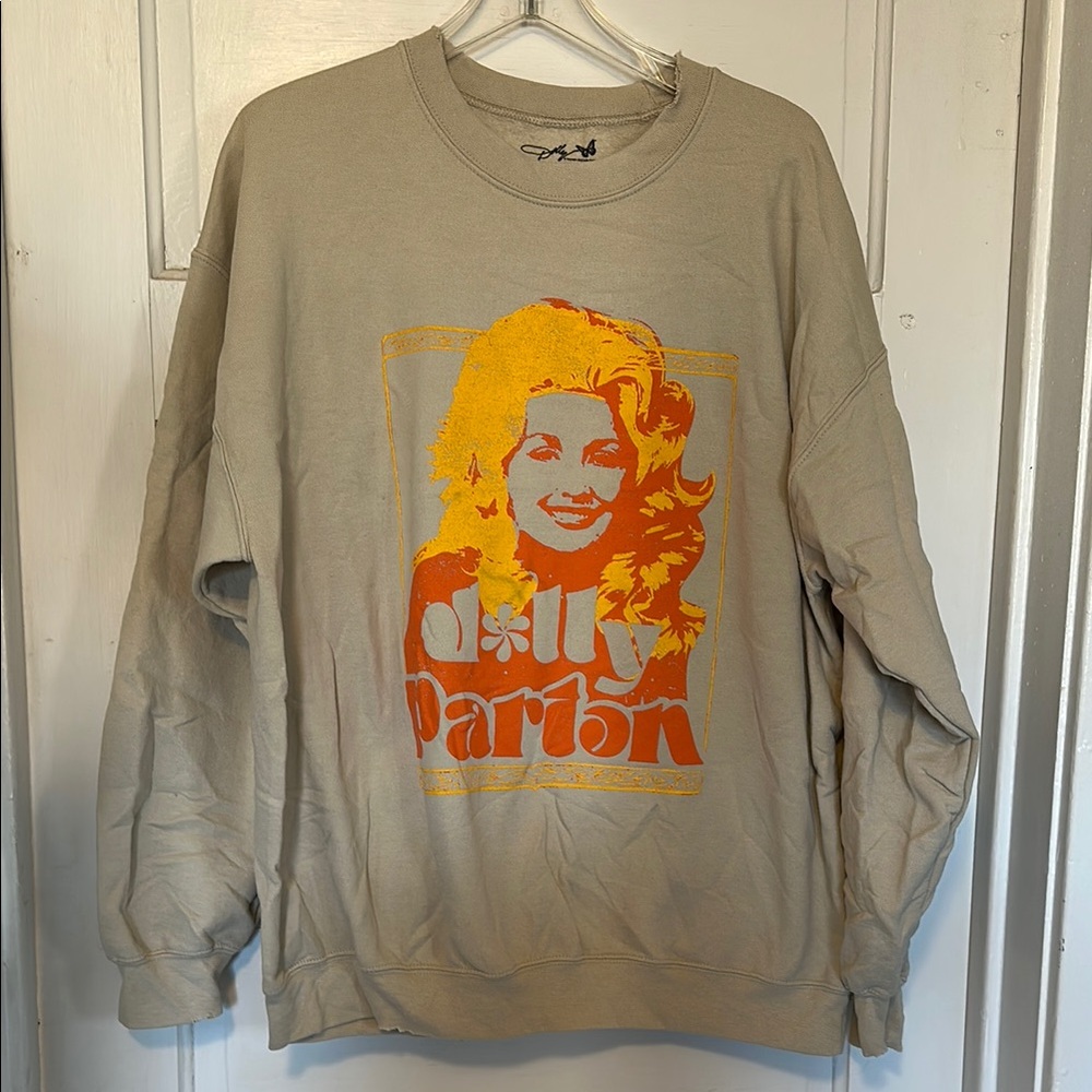 LivyLu Dolly Parton sweatshirt